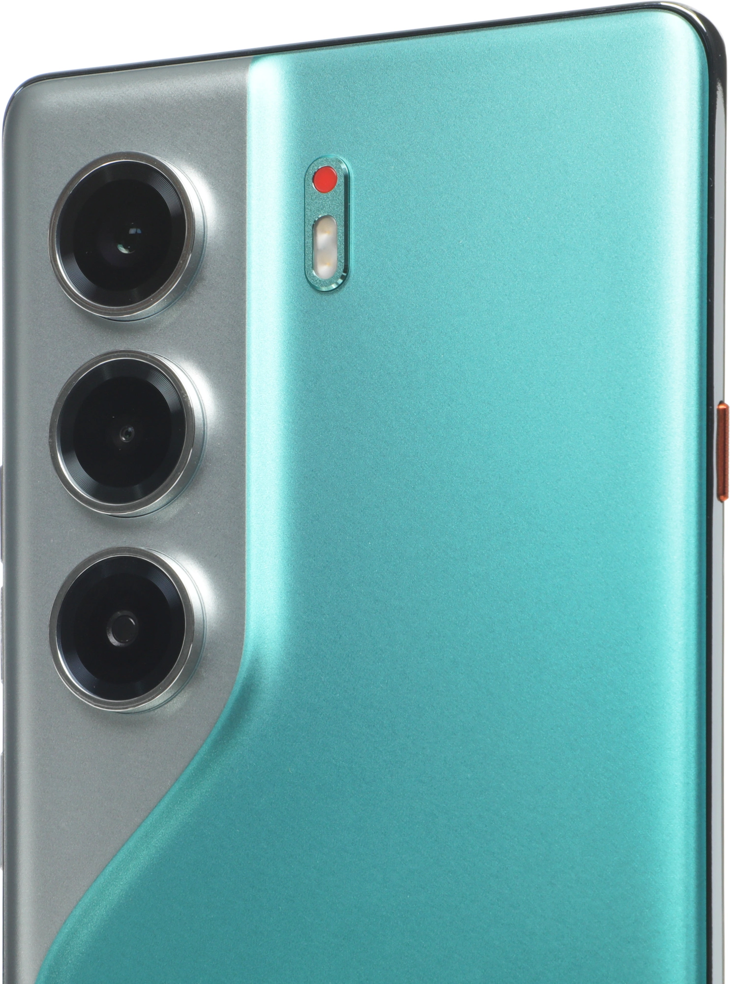 Смартфон Tecno Camon 40 Pro 8ГБ/256ГБ, зеленый (cm6 256+8 emerald lake green) от официального дилера в России