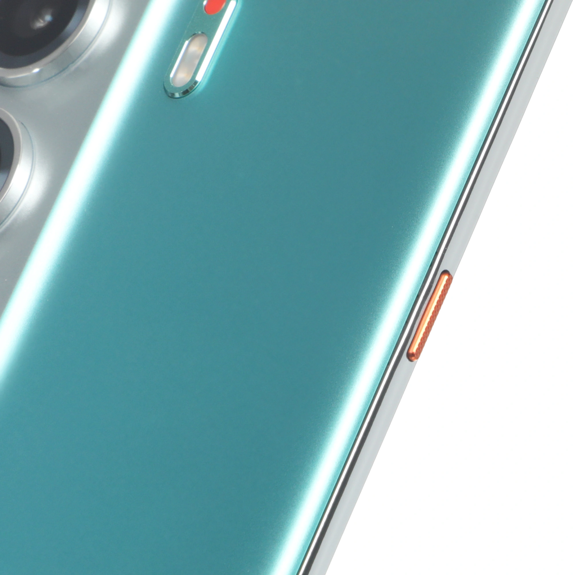 Смартфон Tecno Camon 40 Pro 8ГБ/256ГБ, зеленый (cm6 256+8 emerald lake green) от официального дилера в России