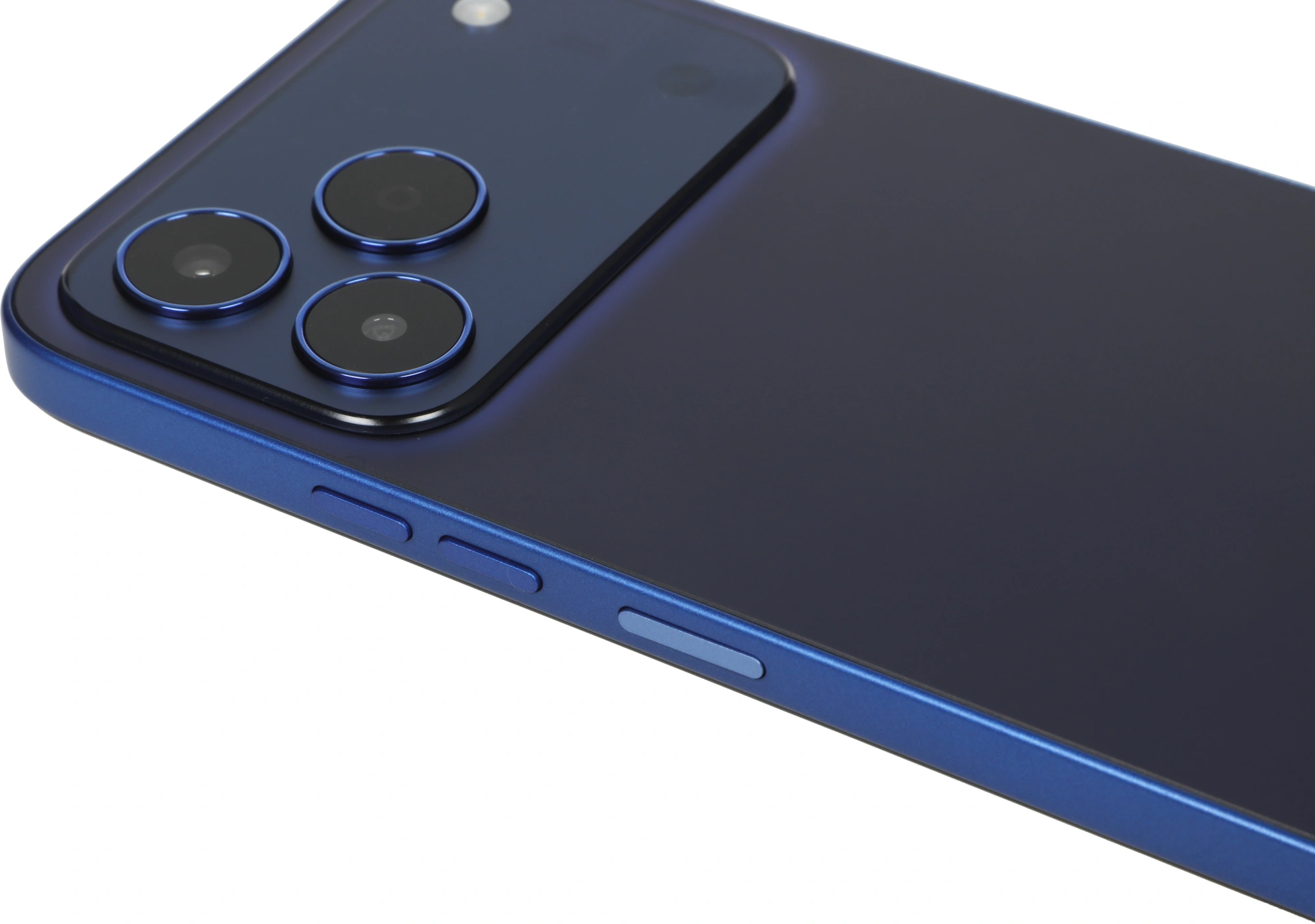 Смартфон Tecno Spark 50 8ГБ/256ГБ, синий (kn4n 256+8 halo blue) от официального дилера в России